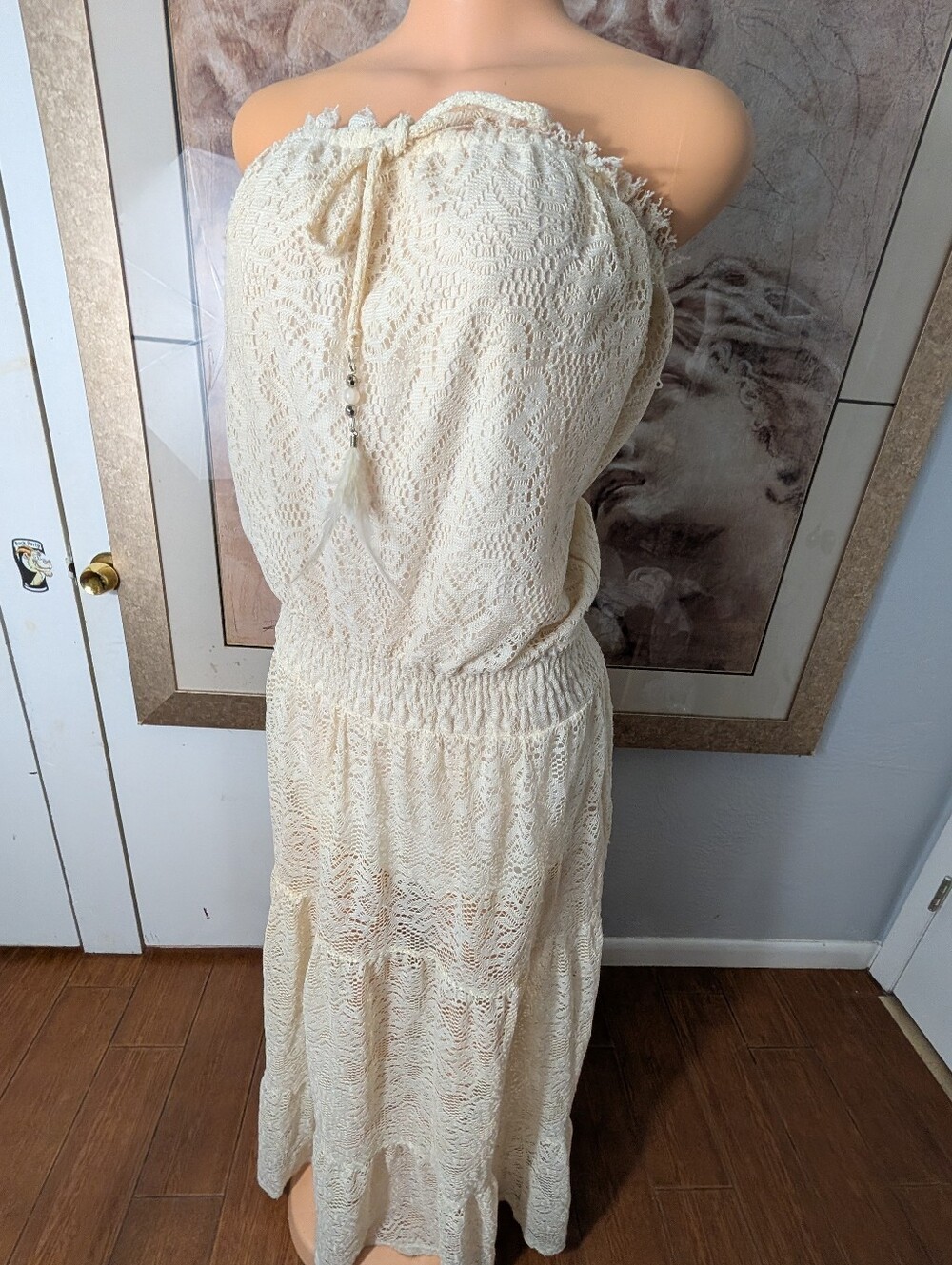 Va Va Voom Strapless Lace Maxi Dress in Cream Size L Length 53'-54'